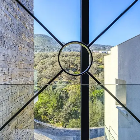 Kimba Villa *